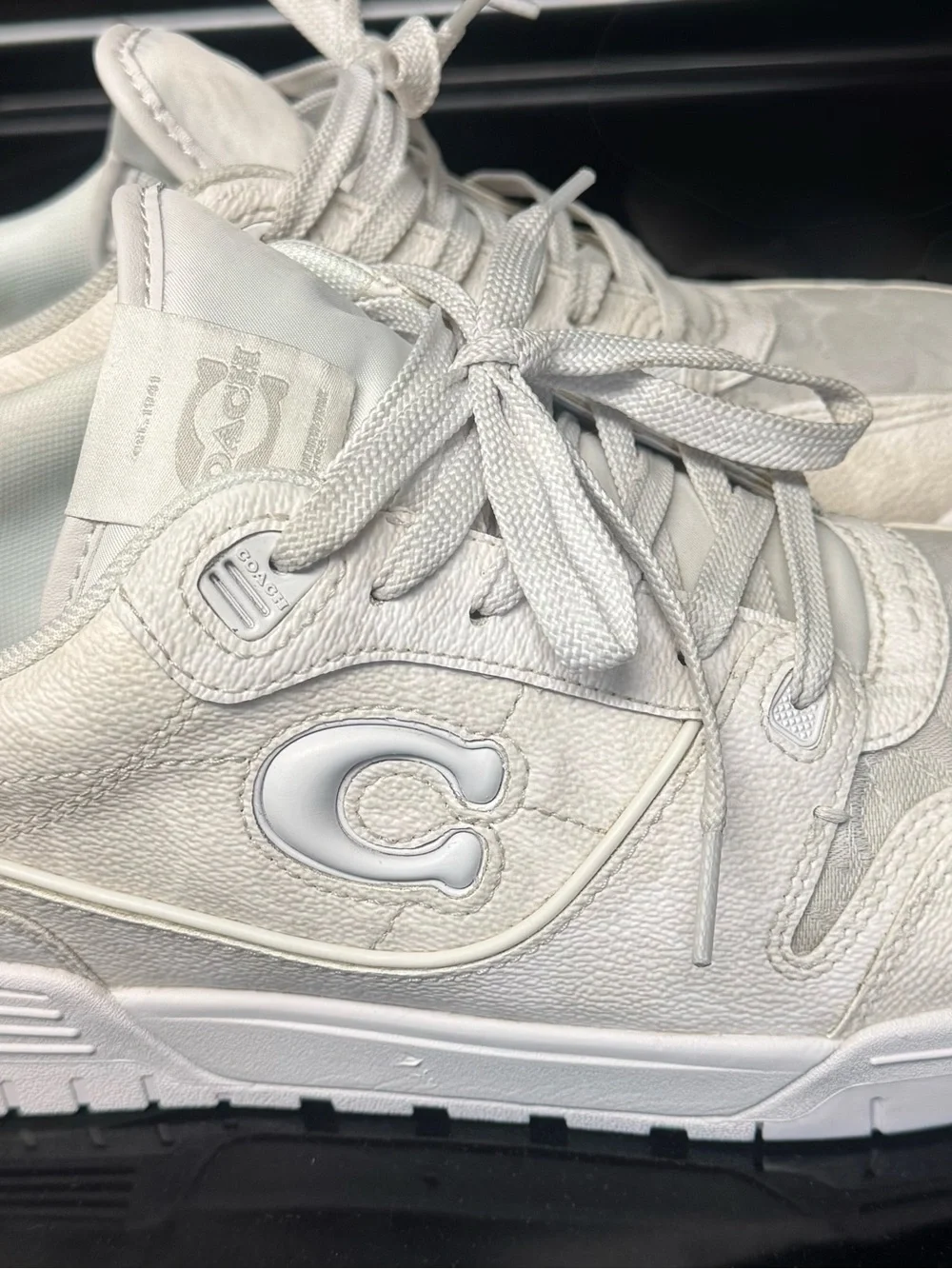 Coach Men's Light Gray and White Low-Top Logo-Pattern Sneakers